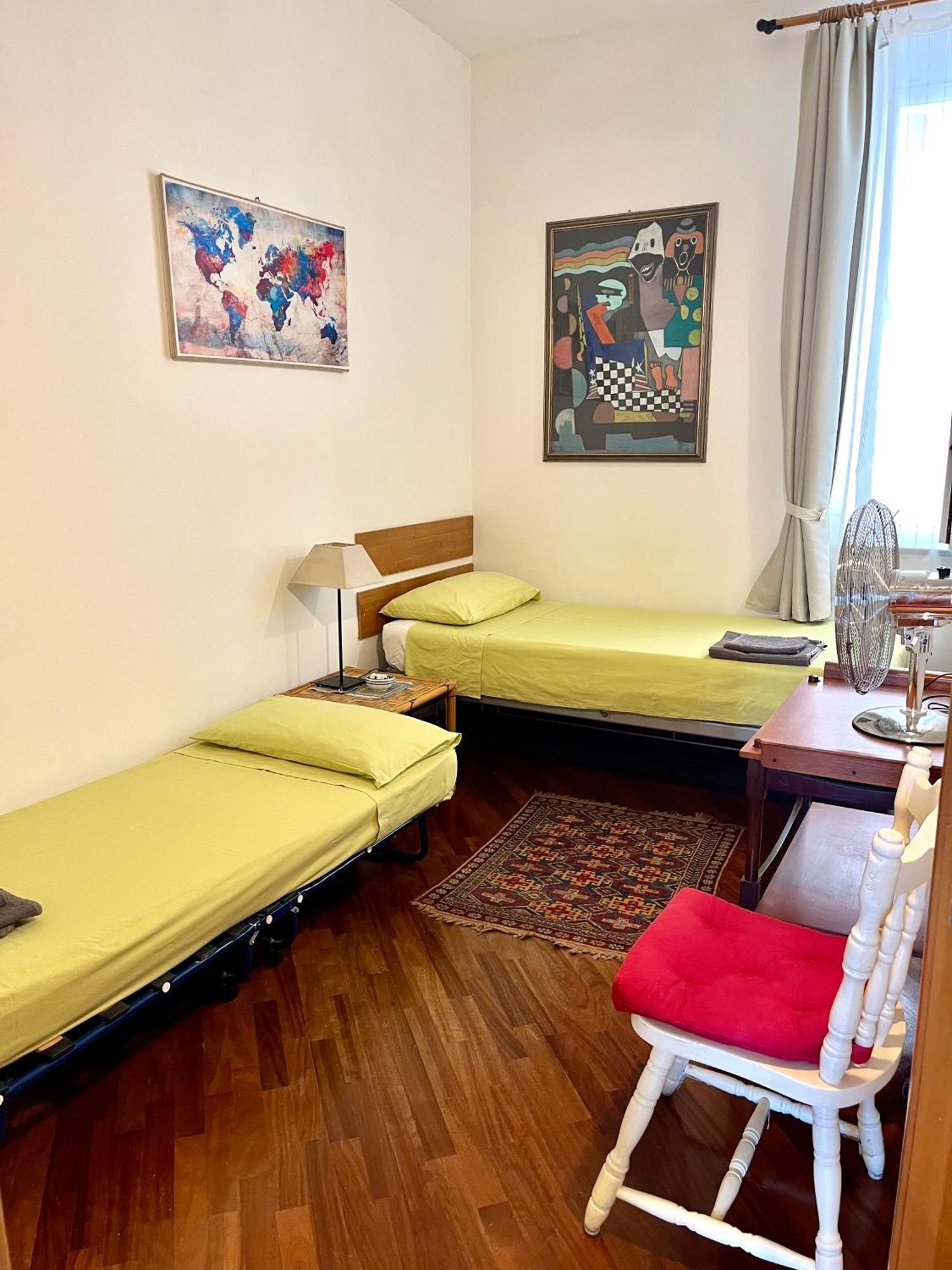 Casa Vacanze Seahorse Salerno Buitenkant foto